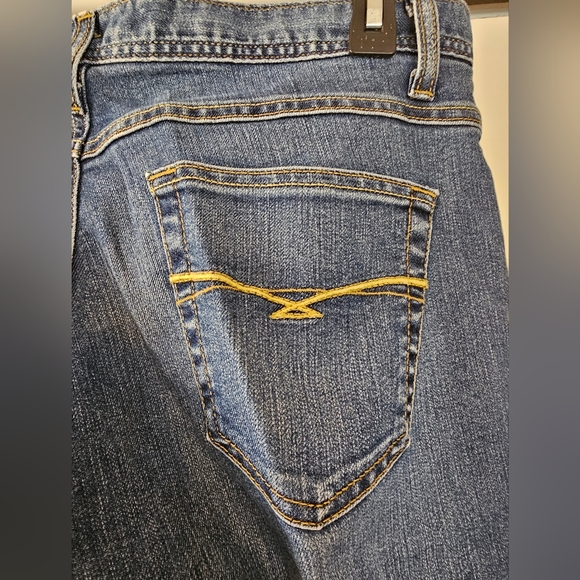 Cruel Girl Relaxed and Long Jeans - Picture 4 of 7